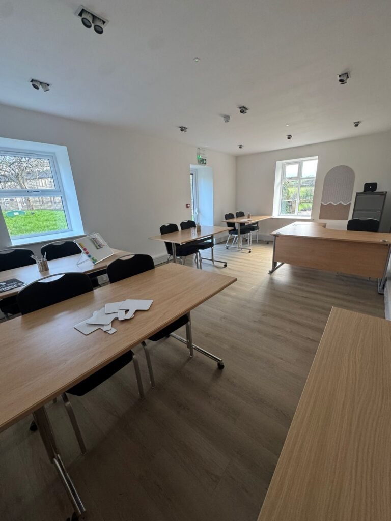 WhatsApp Image 2025-11-24 at 09.43.10